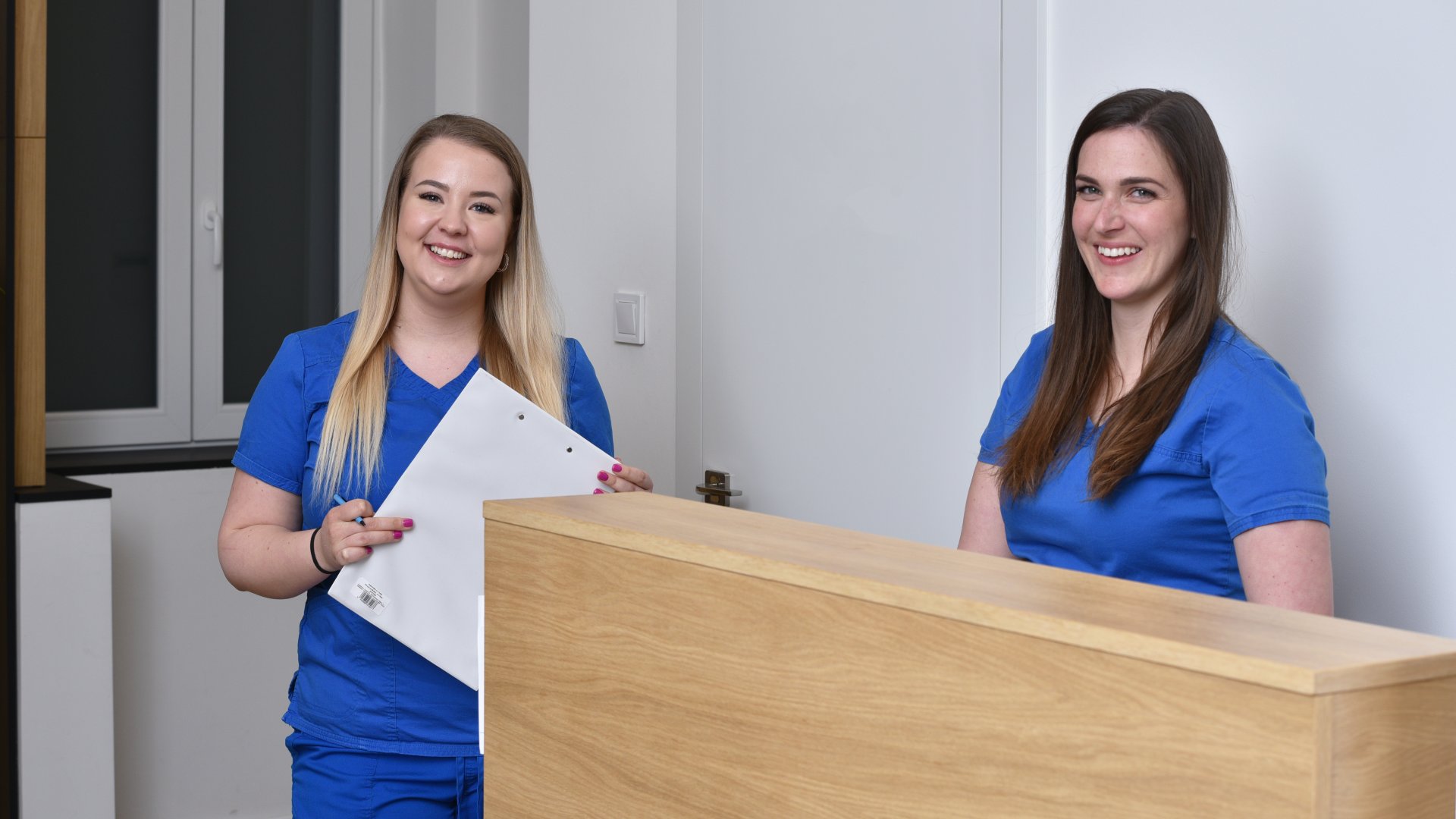 Fogászati recepciós, ügyfélszolgálati munkatárs