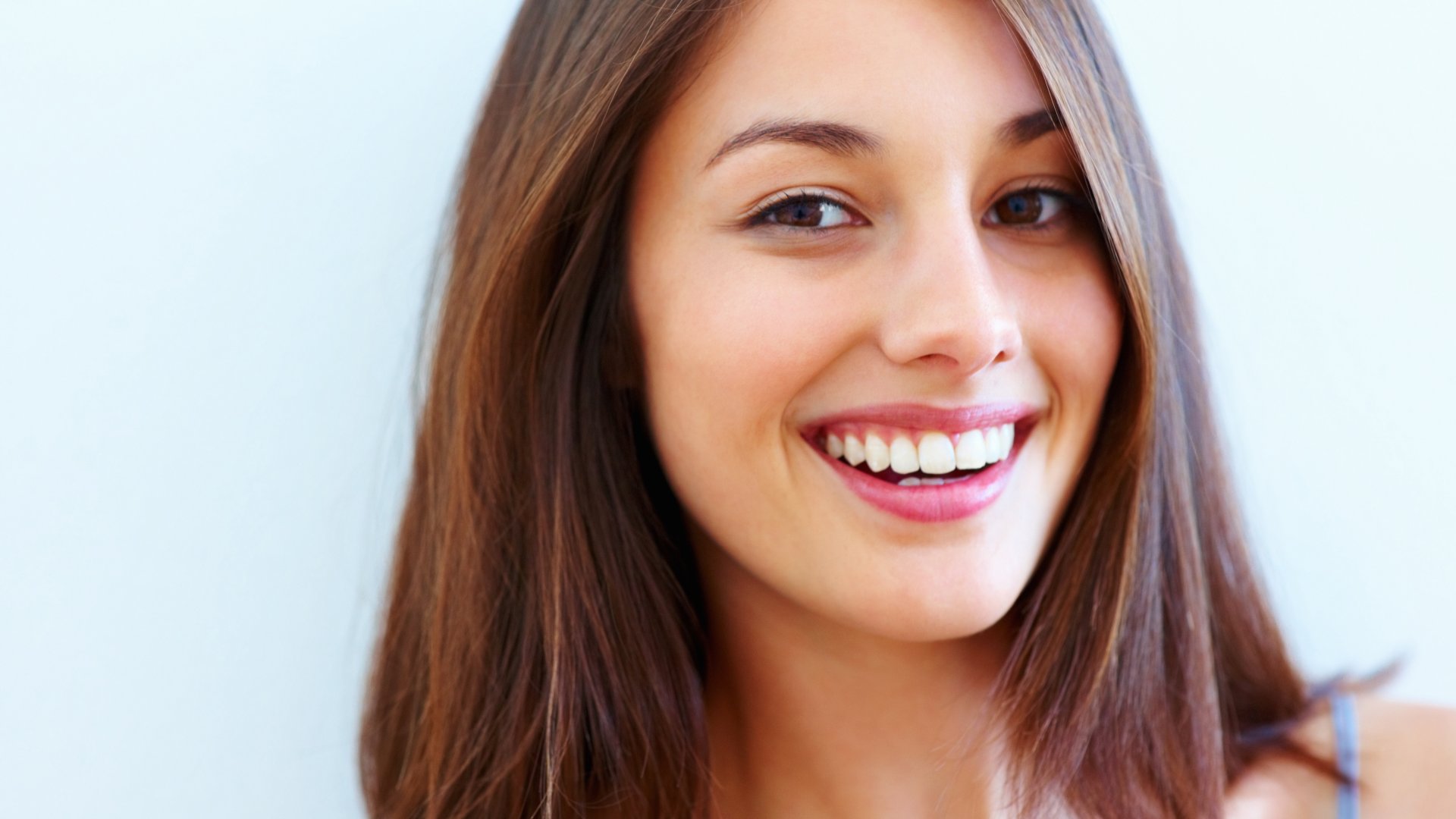 Láthatatlan fogszabályzás Budapesten Láthatatlan fogszabályzás | PureDental