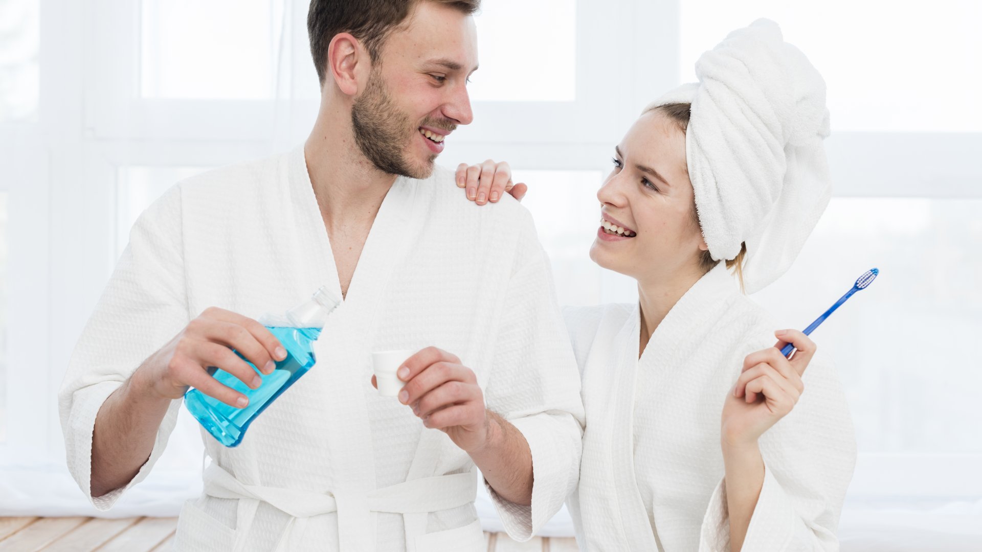 Miért és mikor kell szájvizet használni? Szájvíz használata: Mikor szükséges?