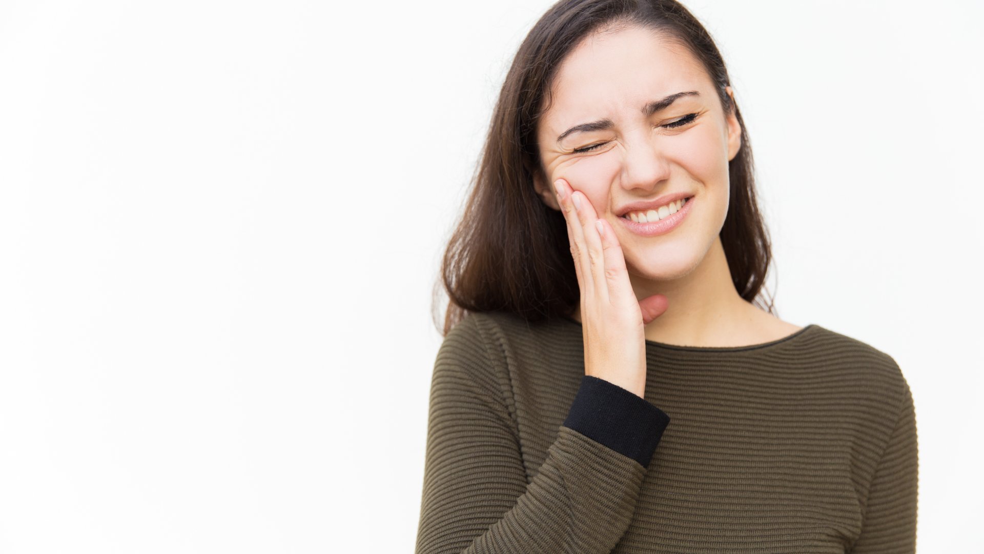 Lyukas a fogam, de nem fáj – Mi a teendő?