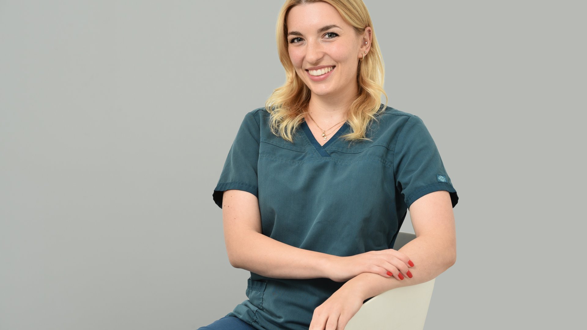 Dr. Zsófia Szántói