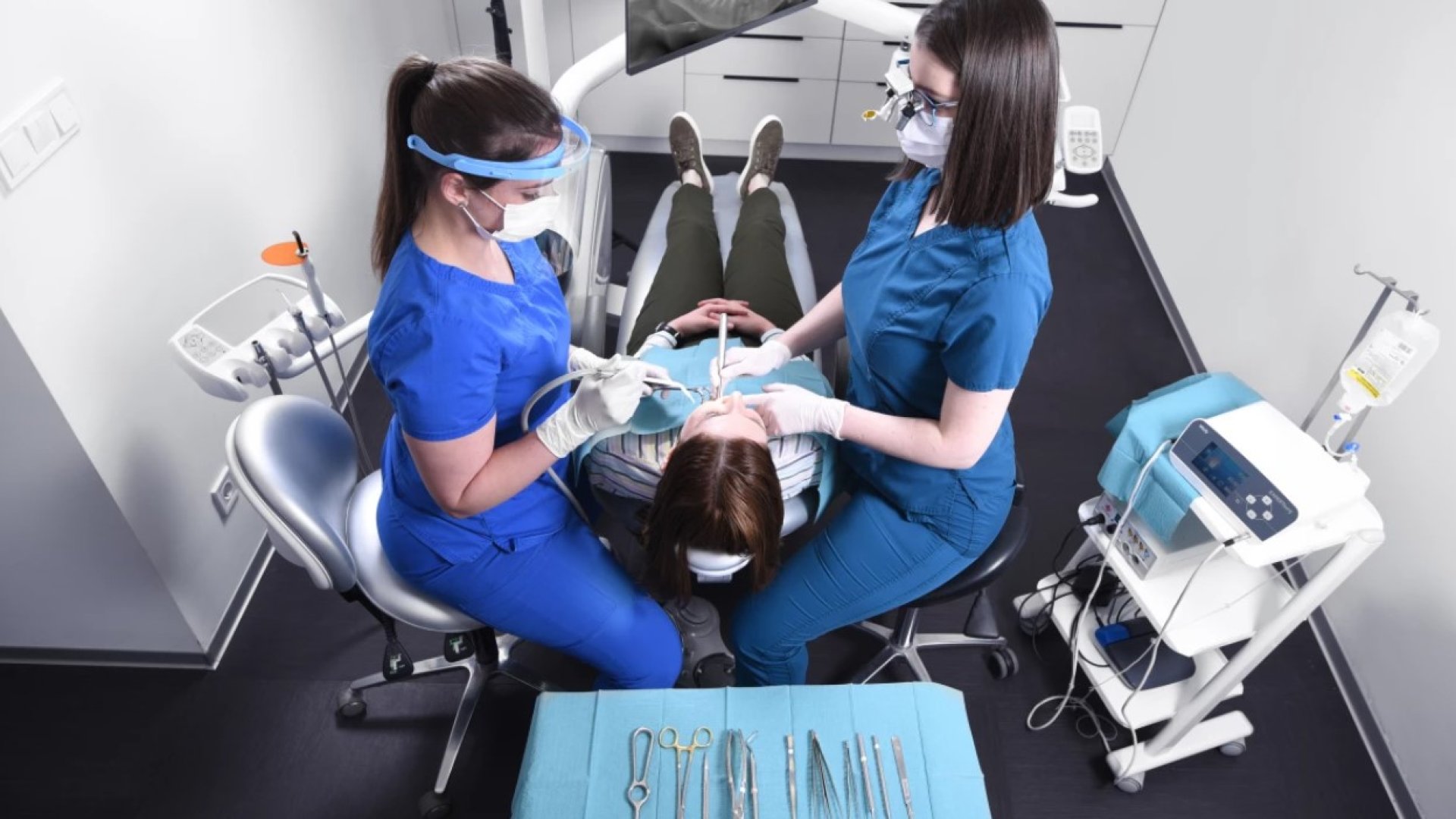 Bone replacement in Budapest | PureDental Dentistry