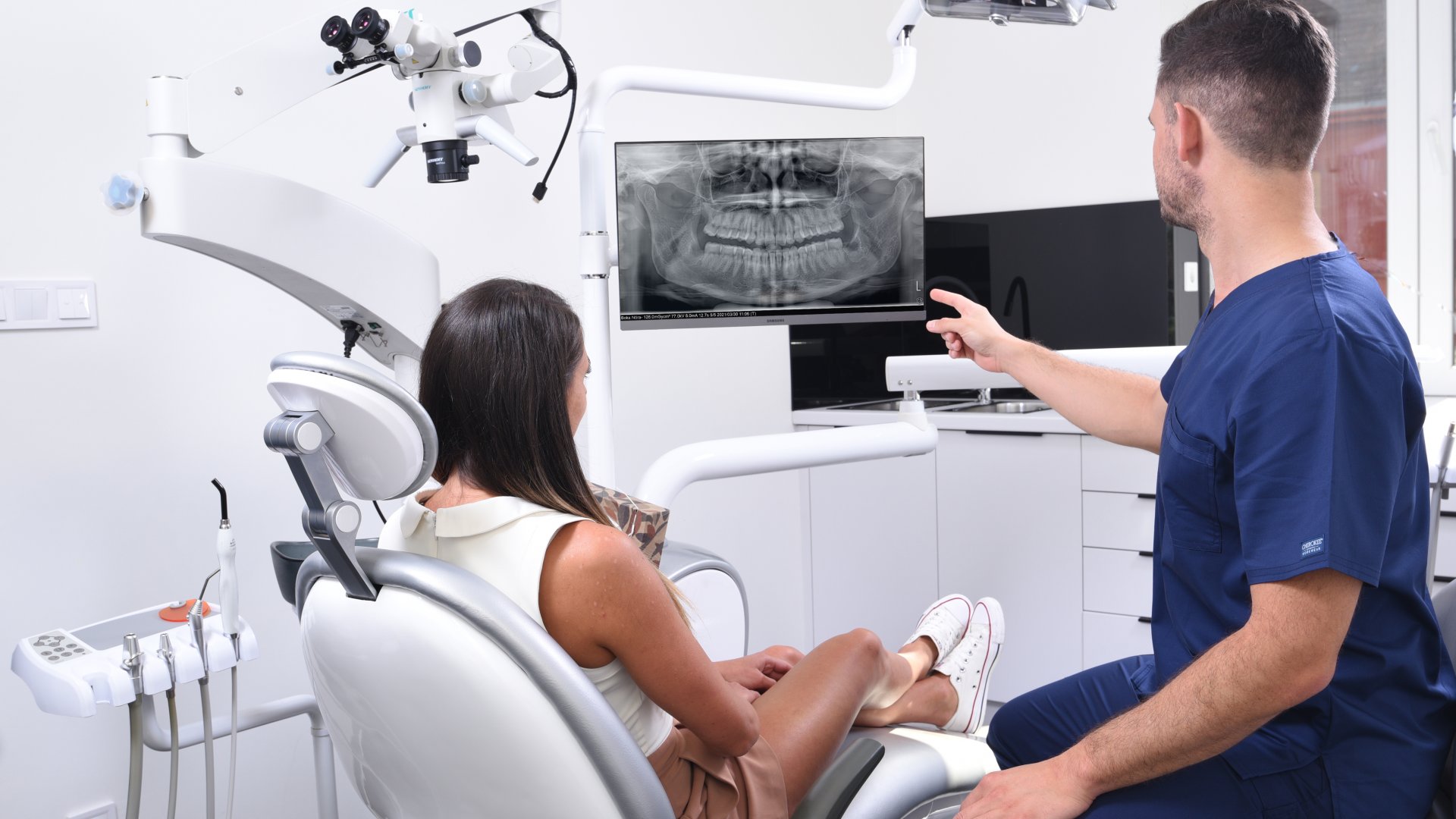 Fogkorona árak Budapesten - Tartós megoldás, személyre szabott költségek | PureDental