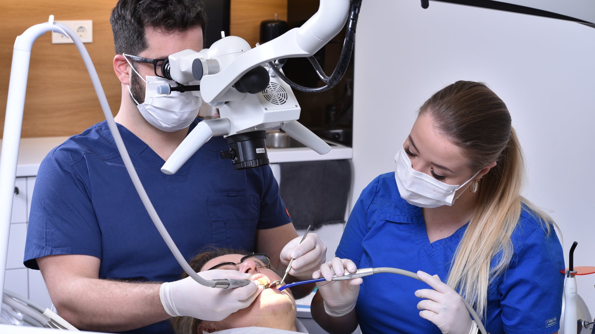 Hungary vs. Turkey, which destination offers the best value for dental implants? Hungary vs. Turkey, which destination offers the best value for dental implants?