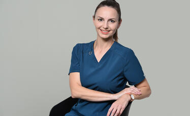 Dr. Daubner Barbara | Fogszabályozó szakorvos
